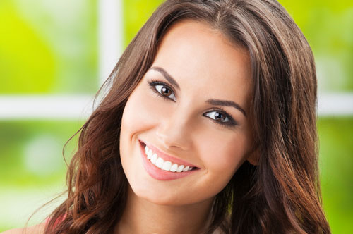 Brighten Your Smile With Teeth Whitening
